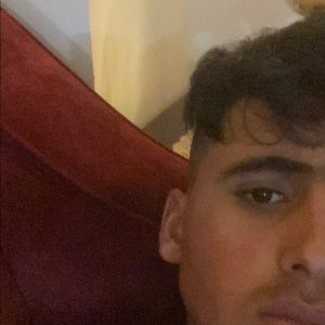 Meet your Posher, Malek